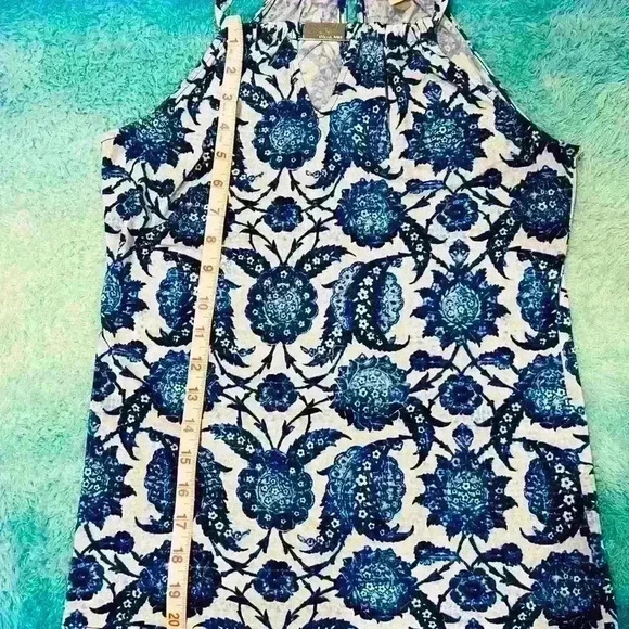 š„Michael Kors sleeveless topš„ - Picture 3 of 9